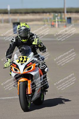 media/Oct-12-2025-CRA (Sun) [[e621380112]]/Around the Pits/